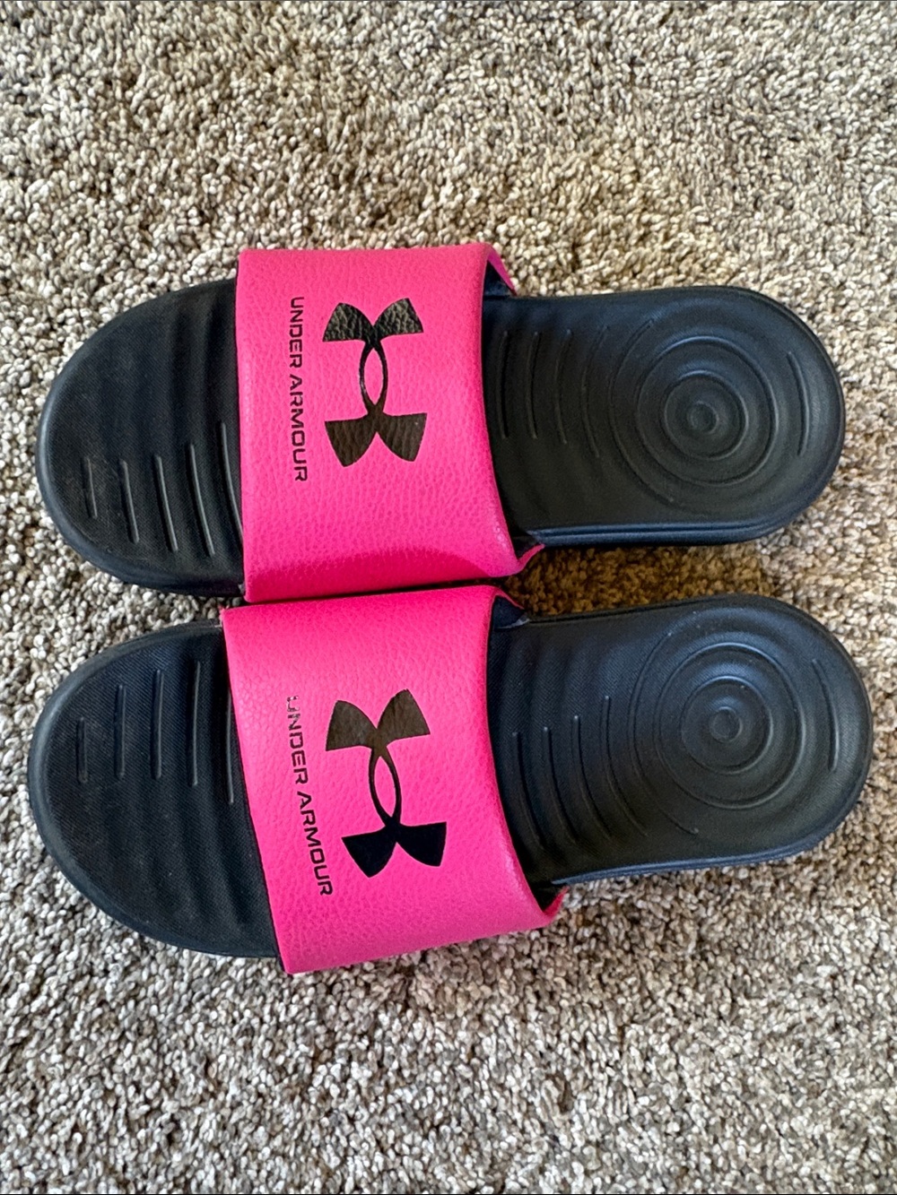 Under Armour slides, 3Y